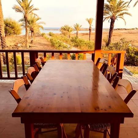 Paradise Karpaz & Restaurant Pensionat *